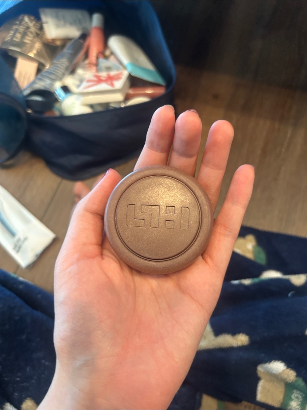 Unknown Brand Rose Gold Wireless Earbud Charging Case